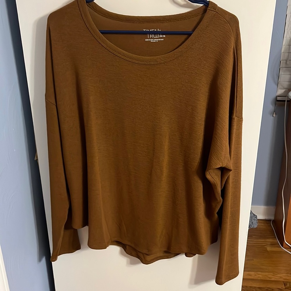 Long sleeve shirt